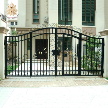 modelo de portão de abrir preto