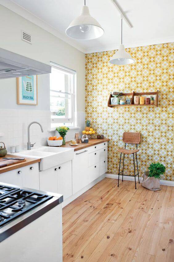Papel de parede para cozinha com estampa floral.