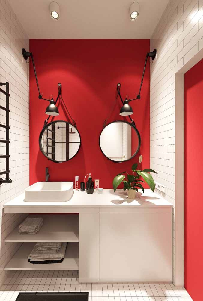 banheiro vermelho