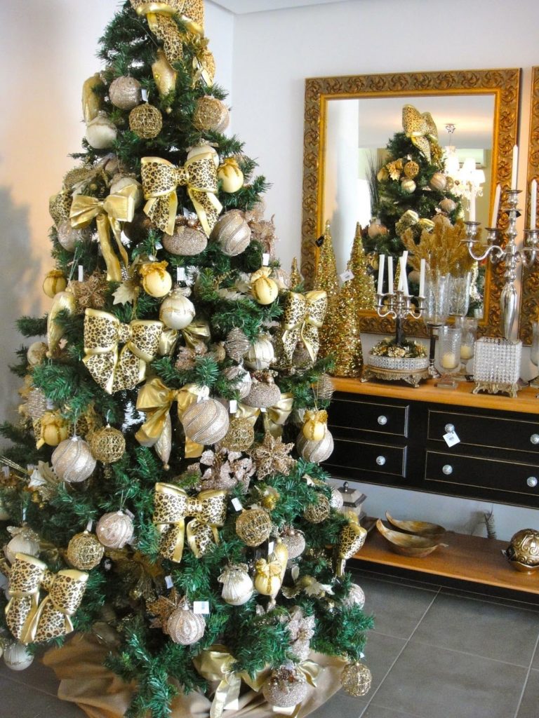 Árvore de Natal Decorada: Veja 70+ Opções Para Este Fim de Ano