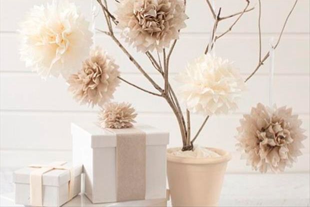 decoração com flores de papel